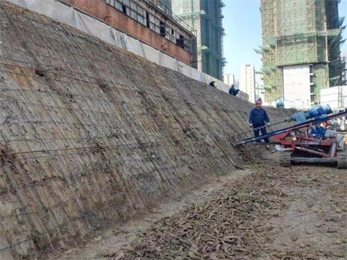 船山建筑边坡支护