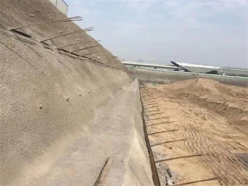船山河道边坡加固